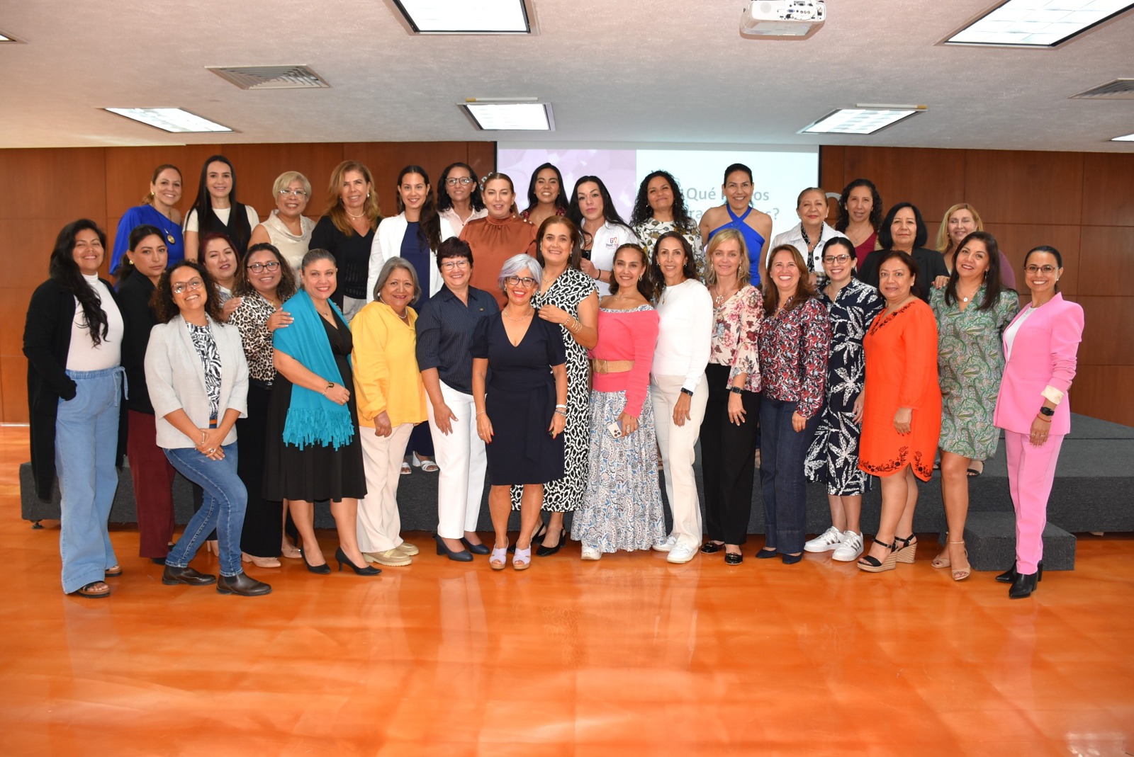 Mujer: creadora de belleza y cambio